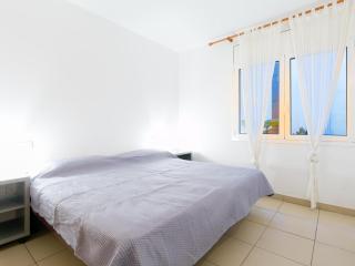 PI I SUNYER 1-B - Apartamento amplio y luminoso en el centro de Roses, delante del mar, con vistas al mar. - ES-228-121 - Roses - 3