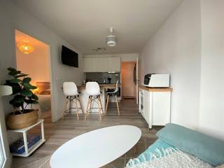 Appartement rénové à 20m de la plage, balcon exposé Sud, garage privé - Perros-Guirec - FR-1-368-377 - Perros-Guirec - 7