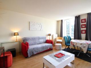 La Bourboule: T2 bis, 5 pers, Wi-Fi, Parking, Non-fumeurs - FR-1-608-243 - La Bourboule - 0