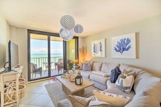 Lovely Fort Pierce Condo, Walk to Beach! - Fort Pierce - 0