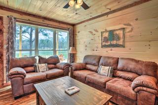 10 Mi to Drive-In Lakefront Trenton Cabin! - 7