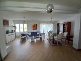 Apt T3 moderne avec jardin, standing et calme, parkings, prox parcs - 8