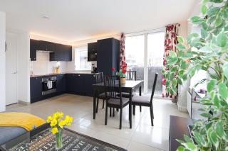 2-bed 2-bath flat around the corner from Portobello Market - Londres - 0