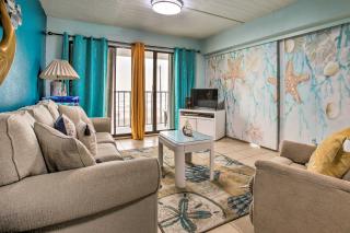 Walk to Beach Ocean-View Galveston Condo! - Galveston - 5