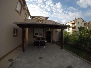 Apartman Nenći 1 - Bibinje - 0