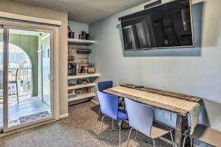 Cozy Carolina Beach Condo with Ocean Views! - Carolina Beach - 5