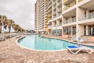 Oceanfront Resort Condo in North Myrtle Beach - Myrtle Beach - 6