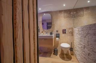 LES BAINS D’EROS - Cuers - 8