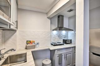 Bay Shore Vacation Rental ~ 7 Mi to the Beach - 3