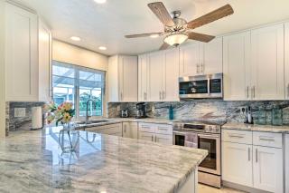 6 Mi to Dtwn Cape Coral Home with Spacious Lanai! - Cape Coral - 1