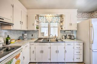 Pet-Friendly Mohnton House Near Golf Course! - Mohnton - 2