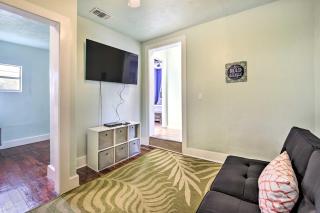 Centrally Located Home - 7 Miles to Siesta Key! - Sarasota - 1