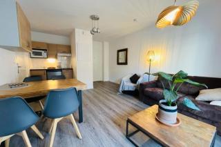 Spacious and very central apartment with garden - 5