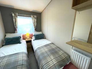 Beautiful 2BR In Kippford With Incredible Views - Pass the Keys - 3