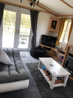 Woodland Lodge With Hot Tub - Malton - 6
