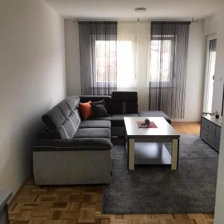 Apartman Jaca - Tuzla - 1