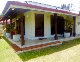 NALENDRA ROOMS - Oceanfront - Boossa - 2