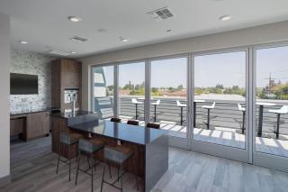 Anton Ladera - Mountain View - 3