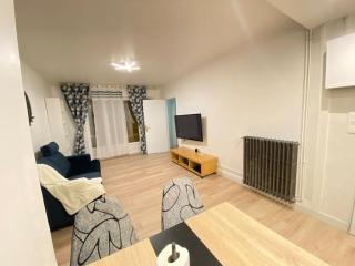 Chez Fitia T2 à Nantes Centre - 2