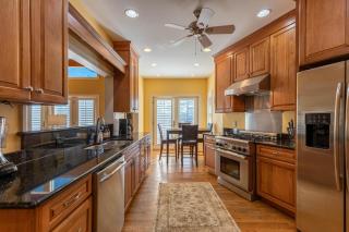 Moonlight Manor - Sugar Grove - 5