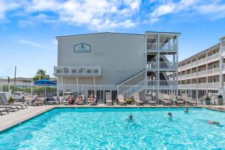 Dolphy Daze - Oak Island - 8