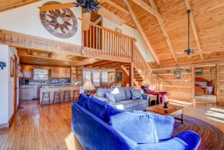 Fox's Lair - Sugar Grove - 1