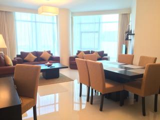 Tulip Hotel & Suites - Manama - 1