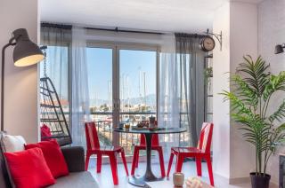 Estudio en 1ª linea con vistas al puerto deportivo by InsideHome - 3