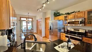 Blue Ridge Mountain Air Retreat with epic mountain views! - 8