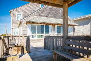 Red And Brown - Oak Island - 5