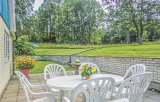 Beautiful Home In Hästveda With Kitchen - Askustorp - 9