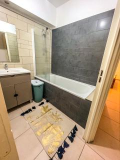 Cosy Appartement T2 52m2 St Gilles Les Bains - Saint-Gilles-les-Bains - 2
