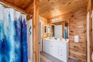 Serenity Escape Treehouse on 14 acres near Little River Canyon - Fort Payne - 3