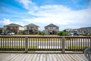 Beach Treat by Oak Island Accommodations - Oak Island - 8