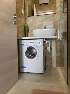 Tomas Deluxe II - 8