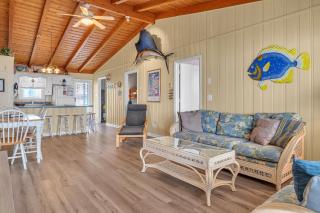 Cabana Boy by Oak Island Accommodations - Oak Island - 3