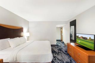 Fairfield Inn by Marriott Evansville East - Evansville - 5