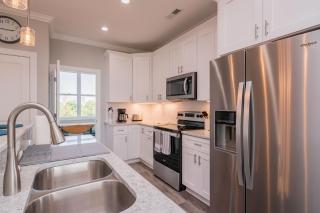 Pappys Place by Oak Island Accommodations - Oak Island - 3