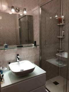 Quiet and cozy 1BR close to beach and all services - Saint-Raphaël - 1