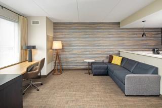 Residence Inn by Marriott Toronto Mississauga West - Mississauga - 1