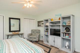 Yanchaville by Oak Island Accommodations - Oak Island - 1