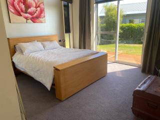 Luxury on Howden - Te Anau - 8
