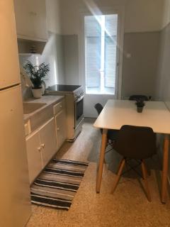 Athens Apartment 1-min Walk to Kato Patissia Metro - 1