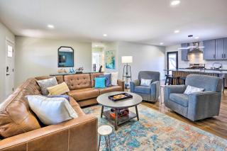 Bentonville Home about 1 Mi from Downtown! - 5