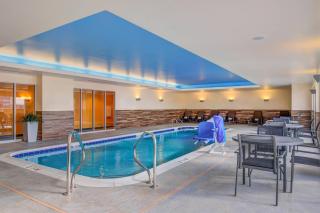 Fairfield Inn & Suites by Marriott St. Louis Westport - 9