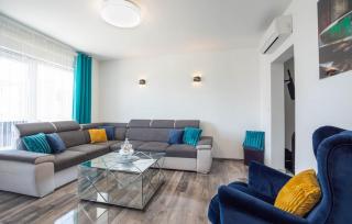 Apartments with parking space Podstrana, Split - 20835 - Podstrana - 4