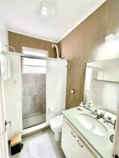 Cozy Apartment at Ipanema, Posto 9 - Rio de Janeiro - 4