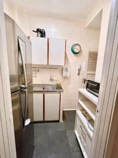 Cozy Apartment at Ipanema, Posto 9 - Rio de Janeiro - 1