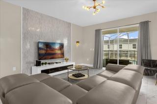6 Bedrooms 5 Bathrooms Champions 1097 Ls - 9