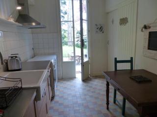 Gîte 6 pers avec piscine, terrasse et parc, idéal randos et détente - FR-1-489-436 - Arfeuilles - 7